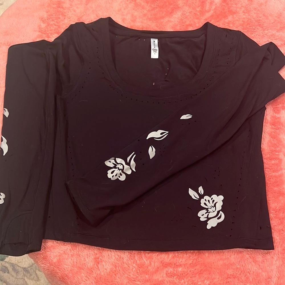 Athleta long sleeve top  Medium.